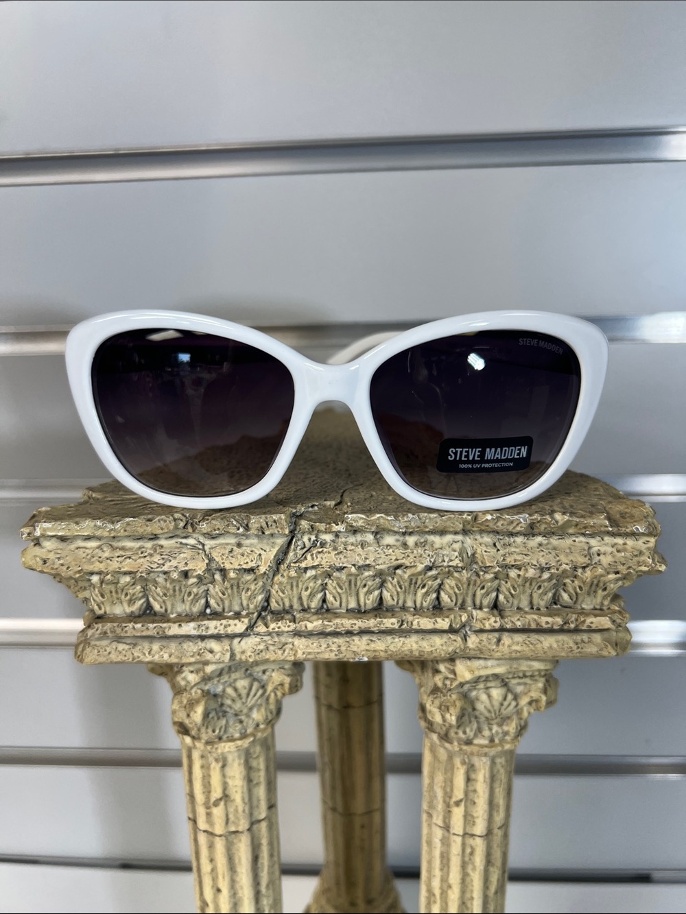 Steve Madden White Cat-Eye Sunglasses with Dark Gradient Lenses